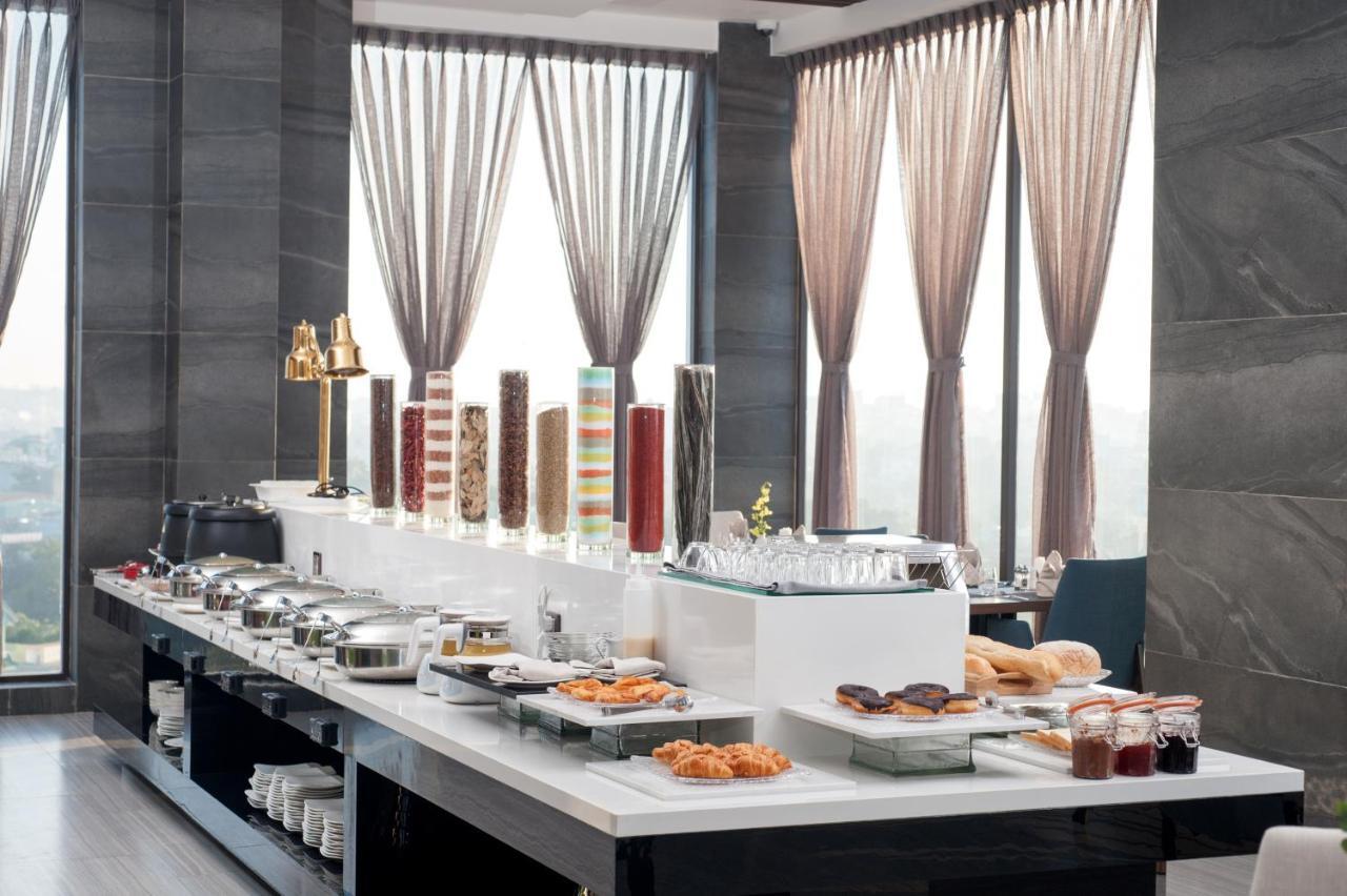Boston Hotel Pleiku Dış mekan fotoğraf